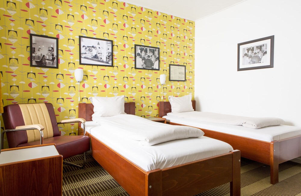 Guestroom