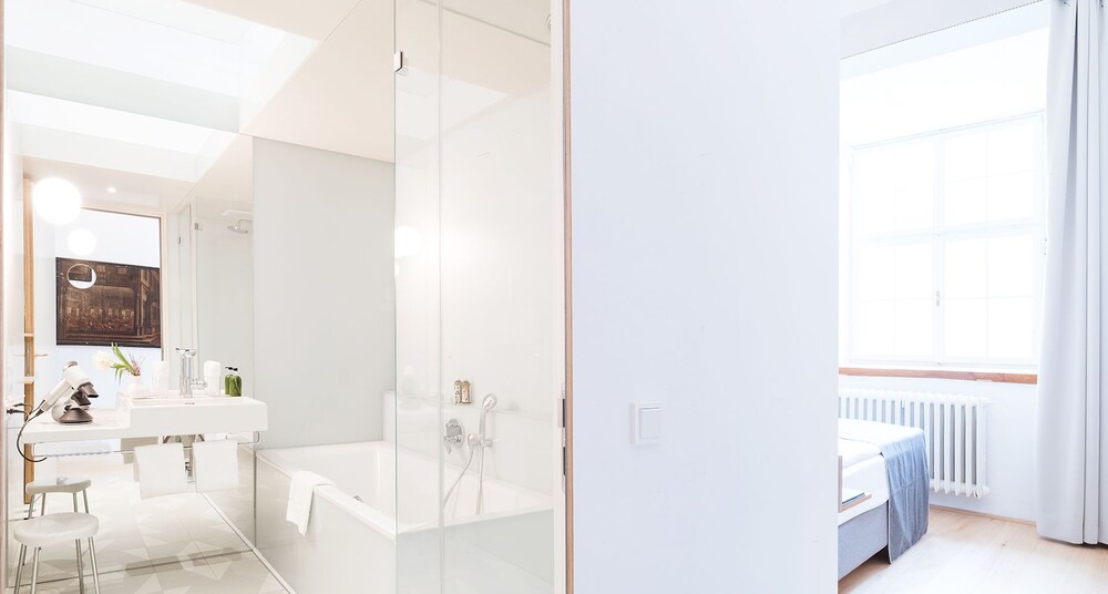 Bathroom, Hotel Schloss Leopoldskron