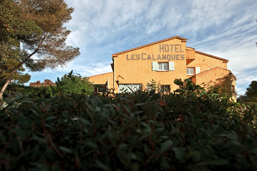 Façade de l'hôtel