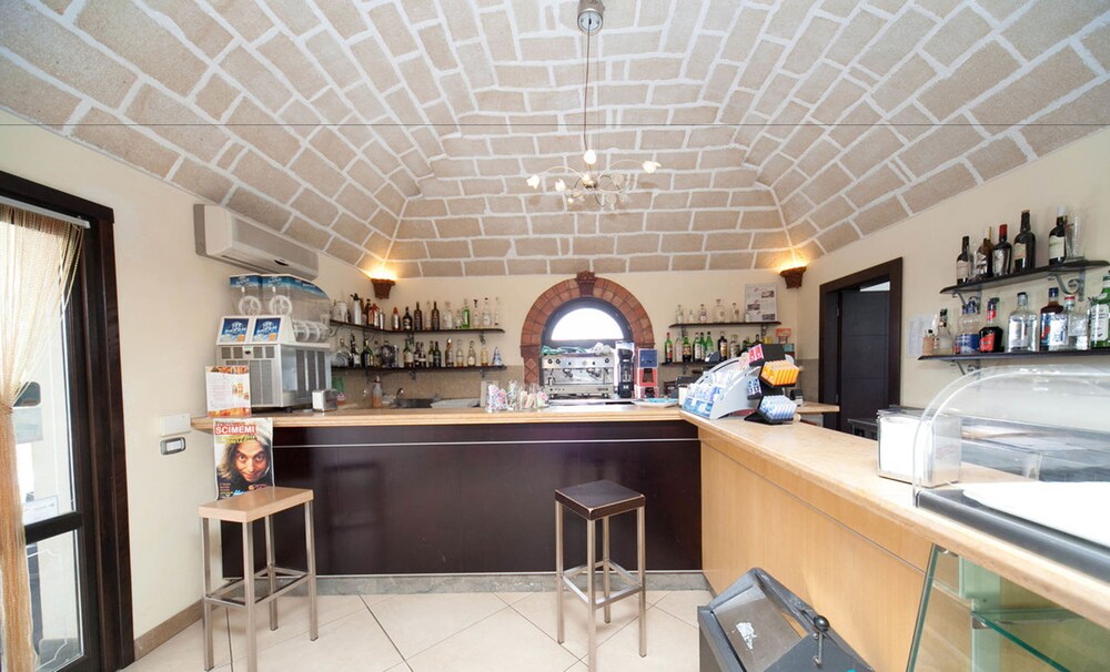 Hotel Bar