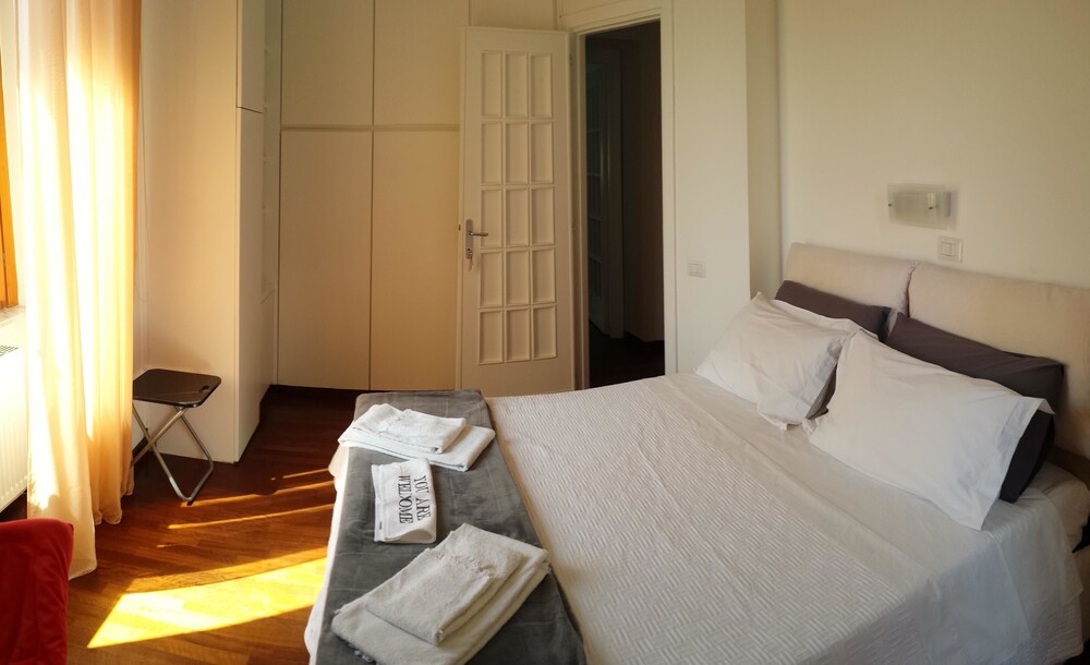 Double Room, 1 Queen Bed - Guestroom
