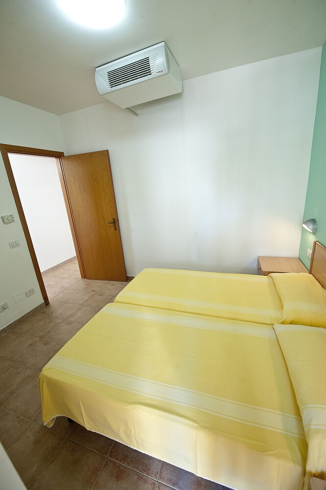 Camera (Appartamento, 2 camere da letto)