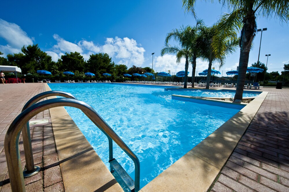 Piscina all'aperto