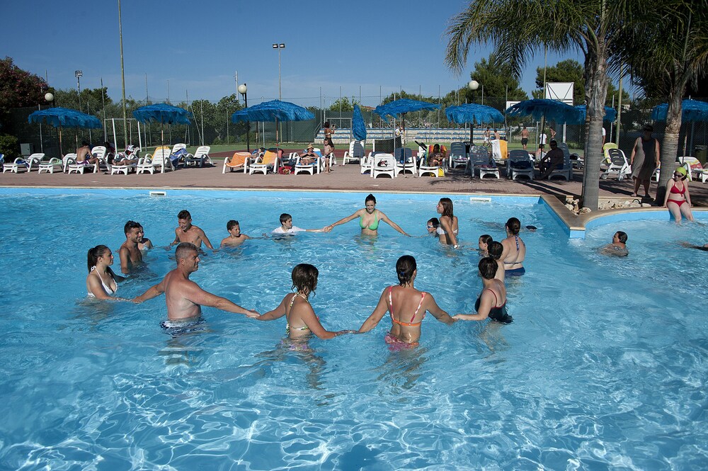 Piscina all'aperto