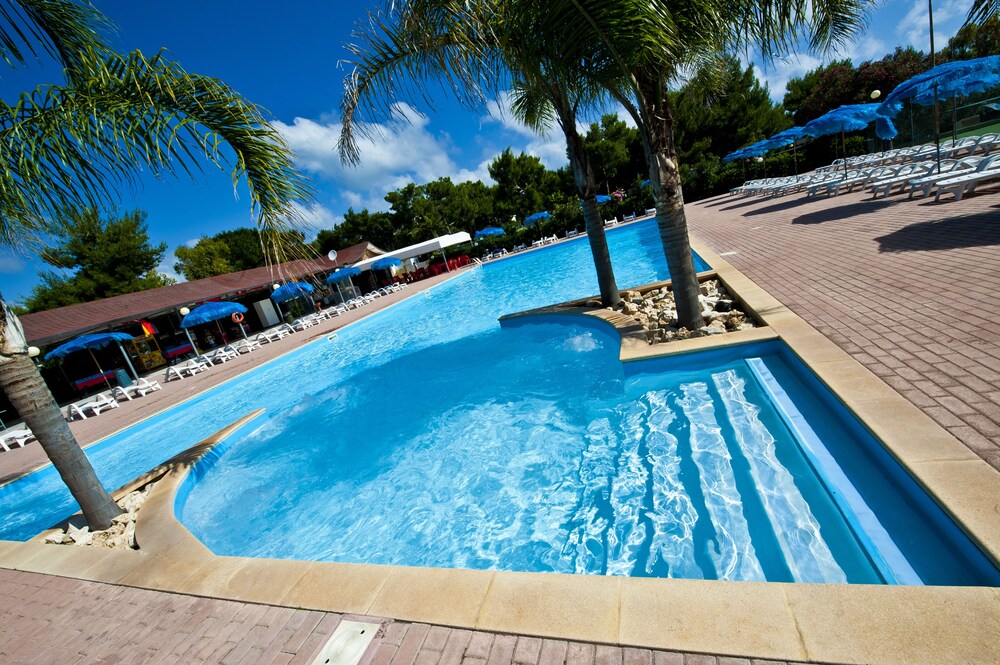 Piscina all'aperto