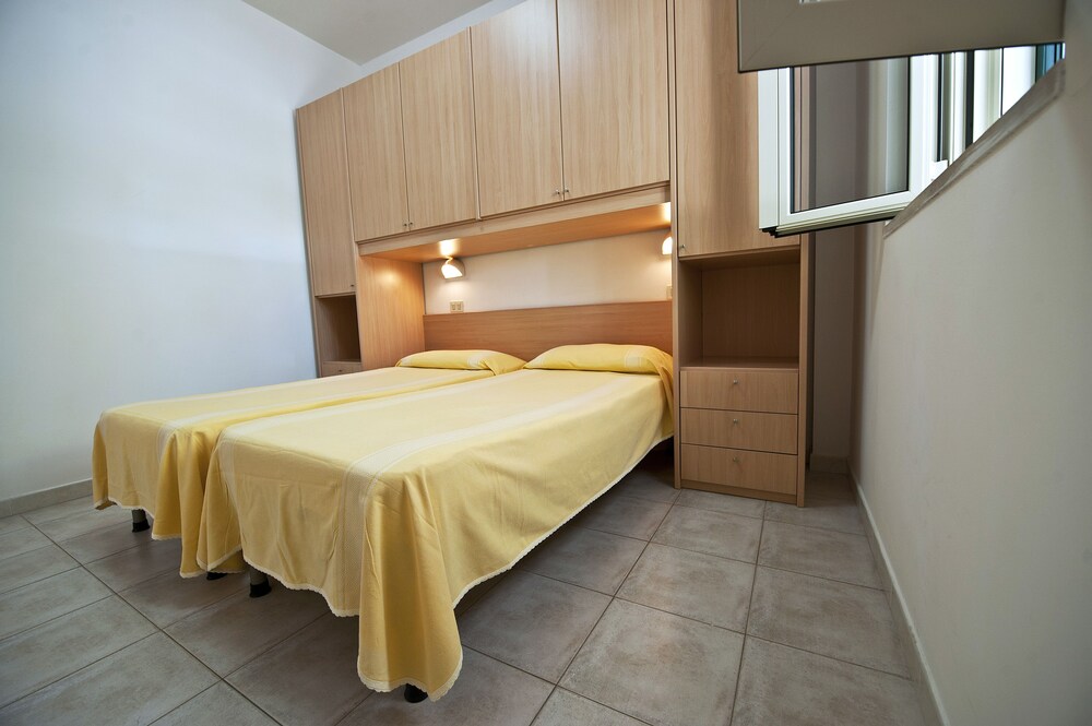 Camera (Appartamento, 2 camere da letto)