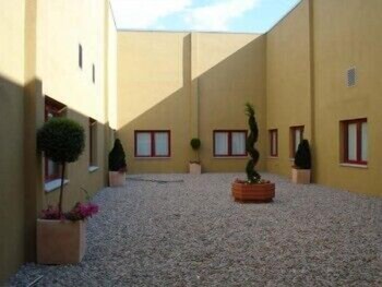 Cour