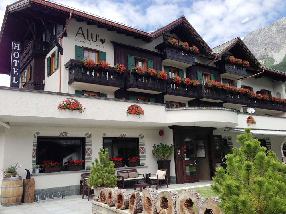 Hotel Front