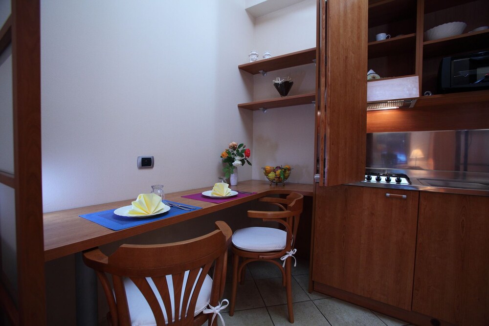 In-Room Business Center