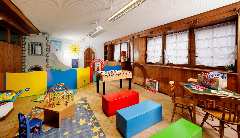Childrens Area