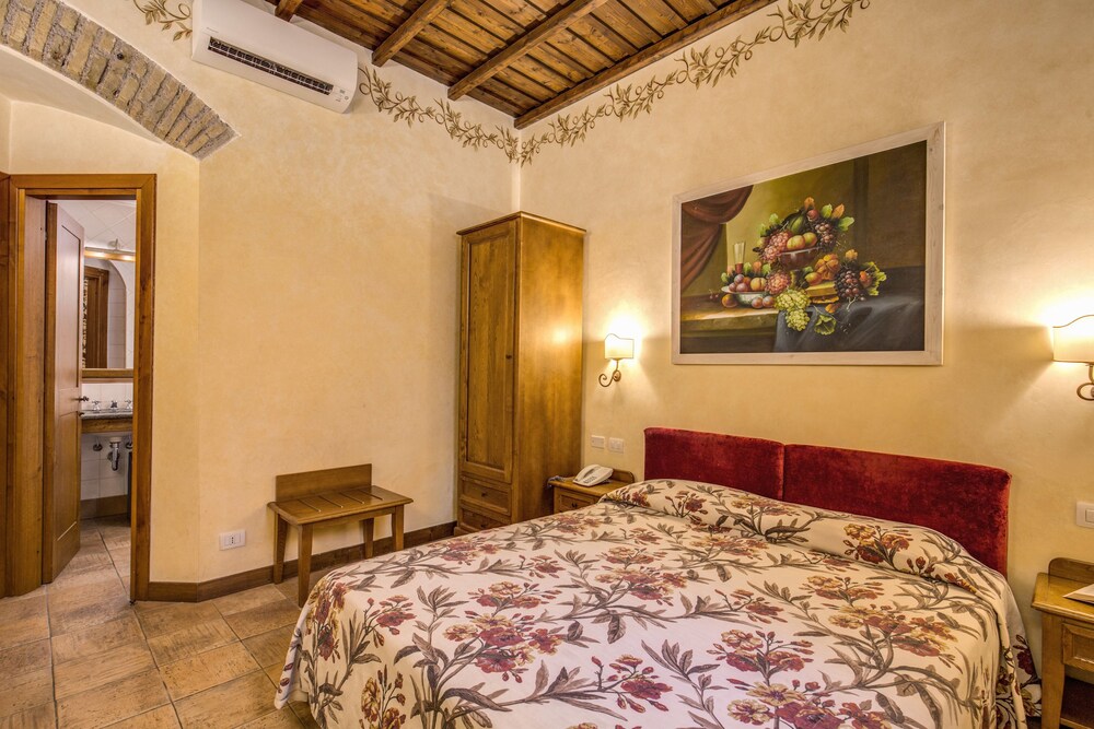 Standard Double Room - Featured Image