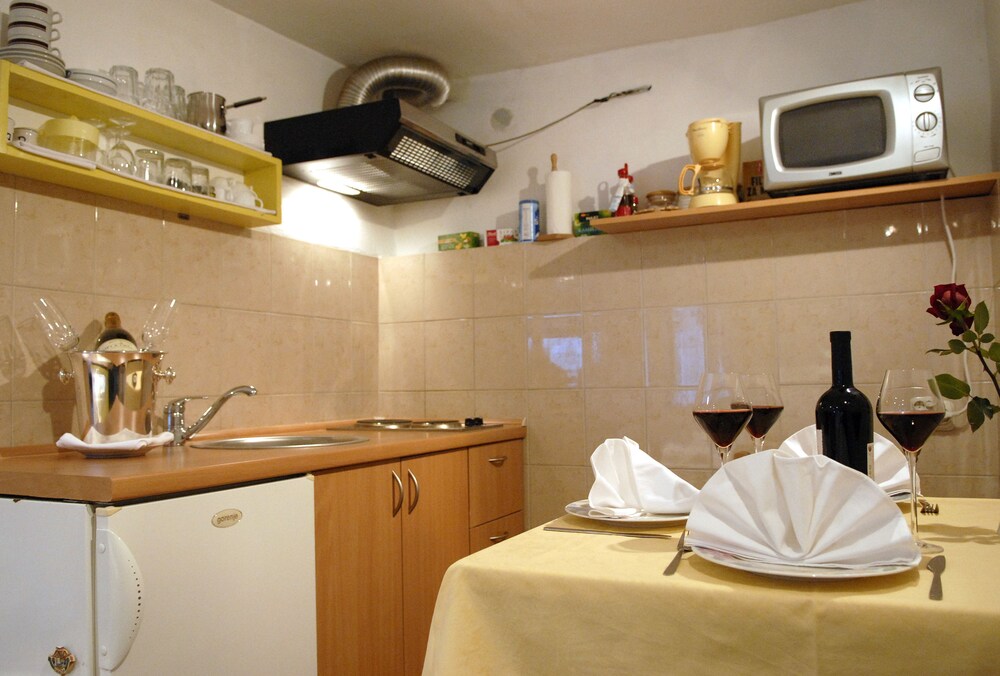 In-Room Kitchen