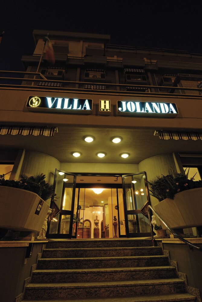 Hotel Front - Evening/Night