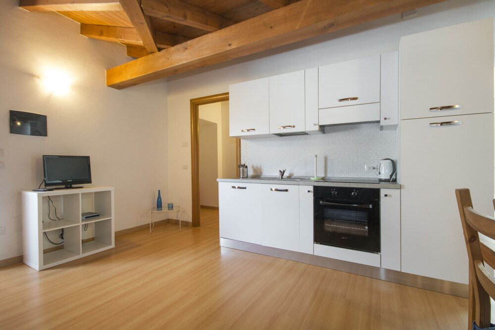 Cucina in camera (Appartamento, 2 camere da letto, terrazzo (Attic))