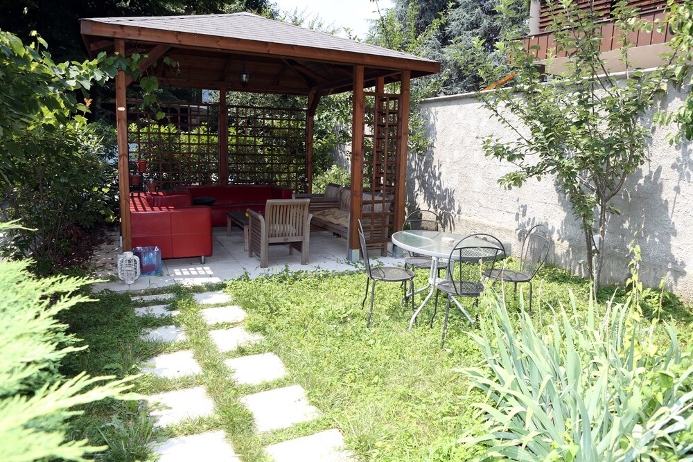 Gazebo