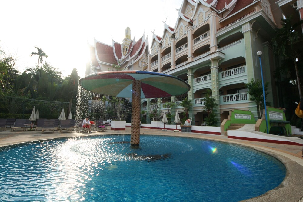 Pool