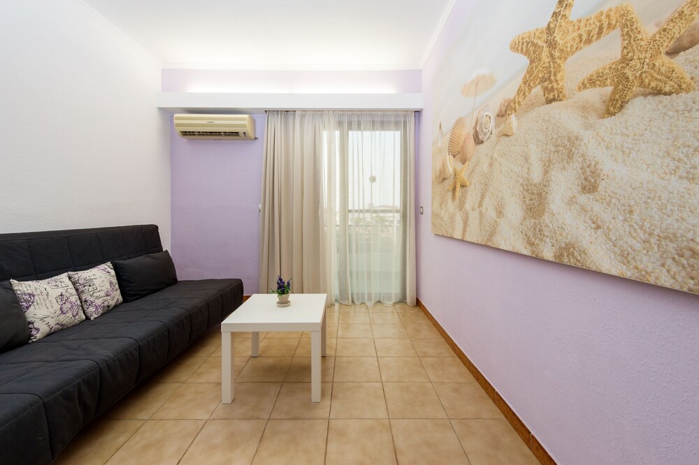 Superior Apartment - Living Room