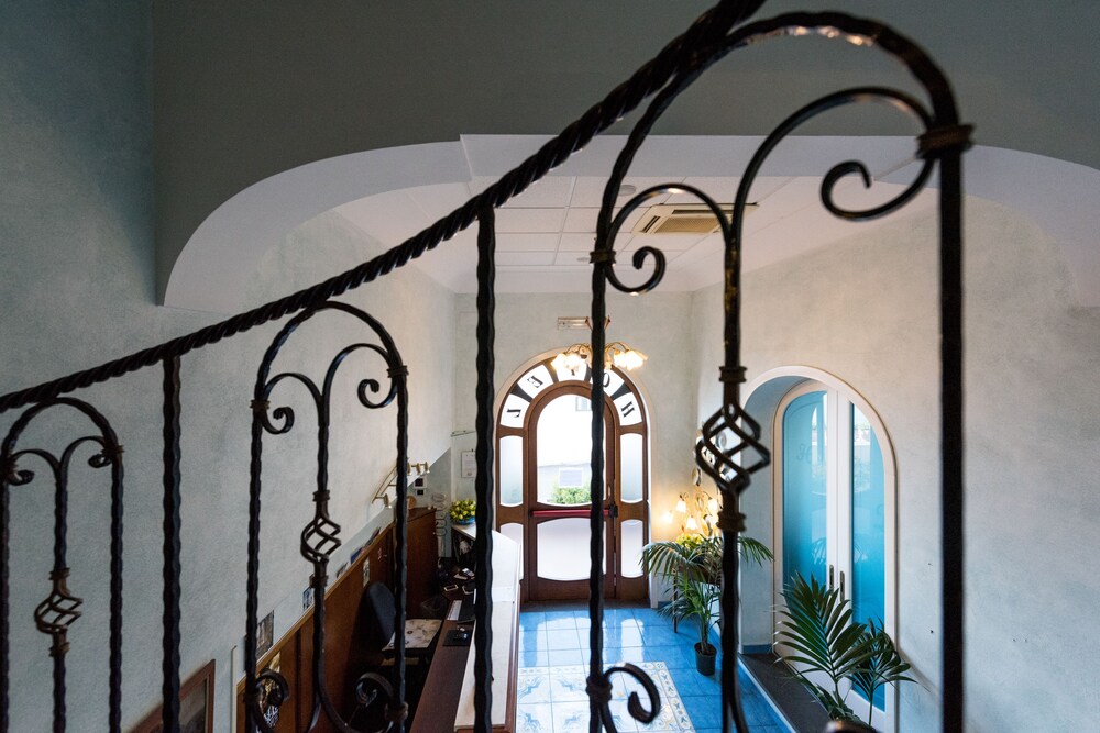 Hall