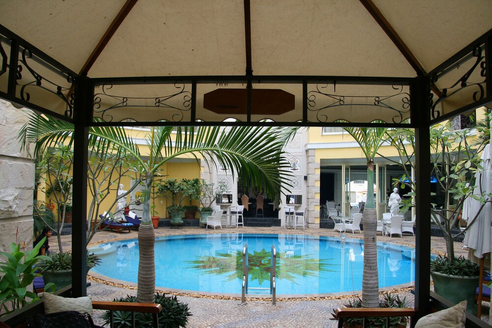 Childrens Area