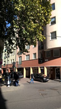 Boulevard City Pension and Apartments