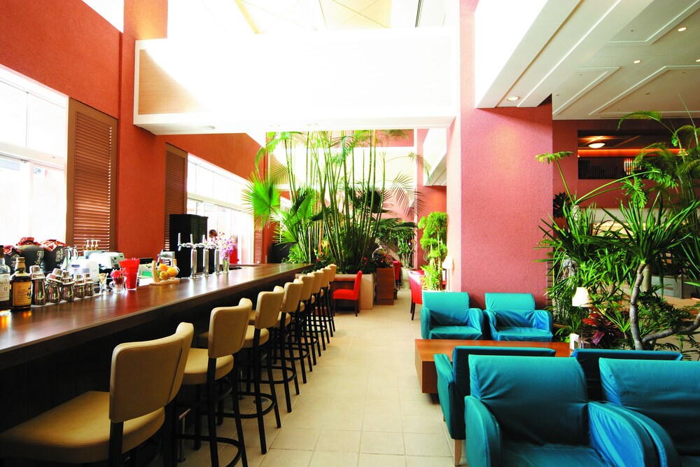 Hotel Lounge