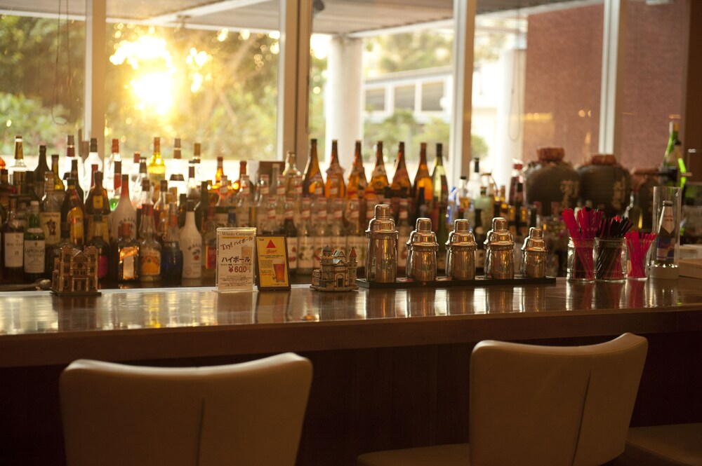 Hotel Lounge