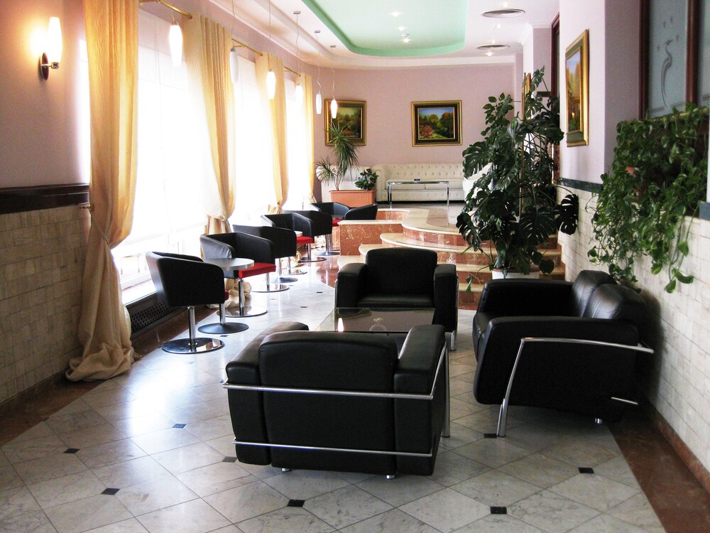 Hotel Lounge