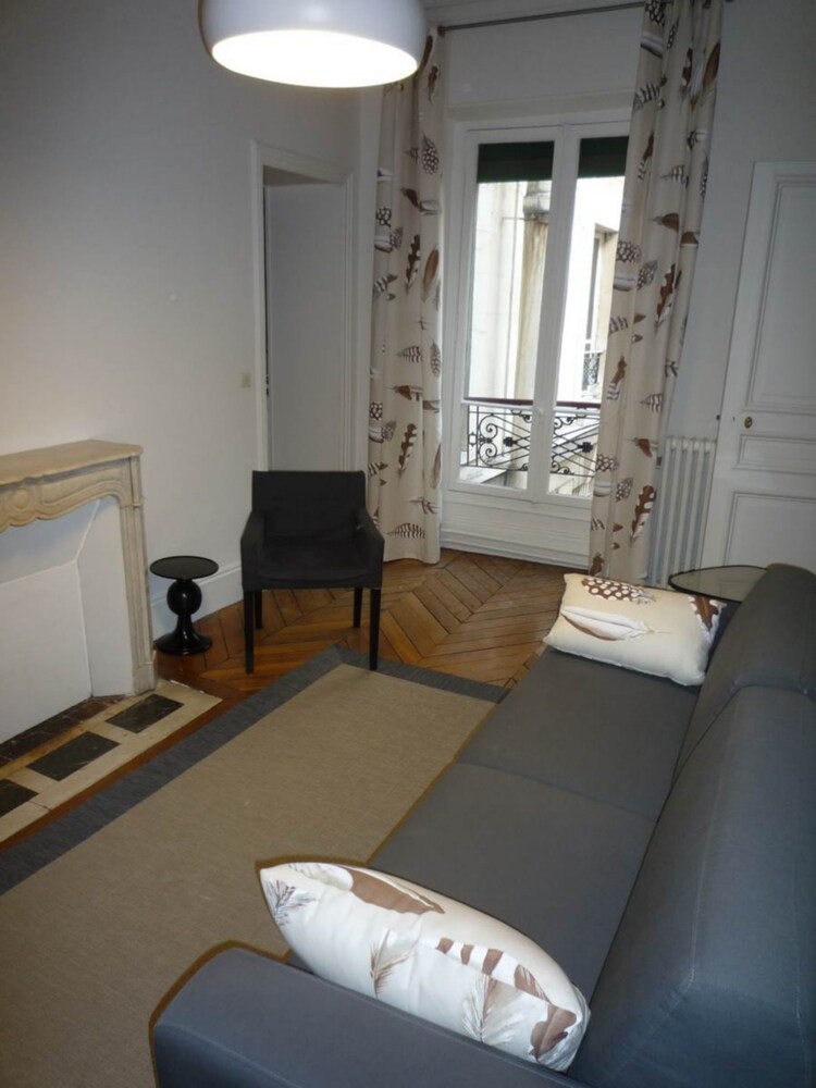 Standard Apartment, 2 Bedrooms - Living Room
