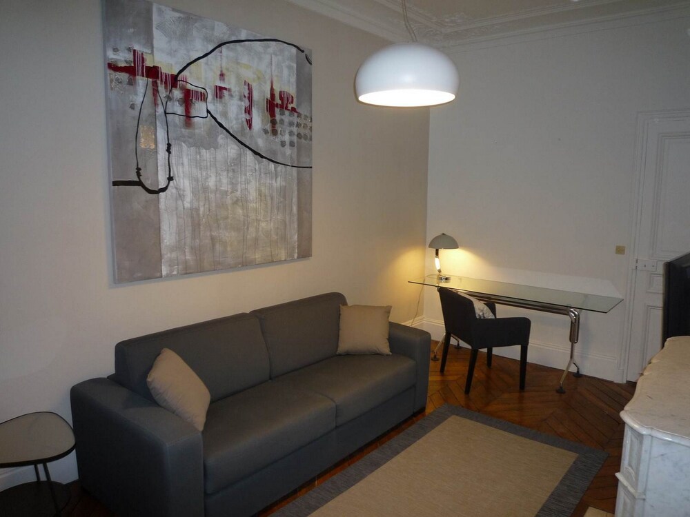 Standard Apartment, 2 Bedrooms - Living Room