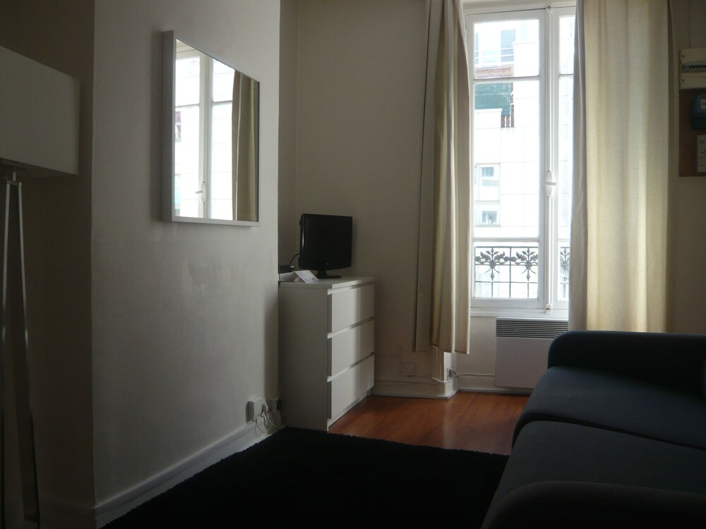 Studio - Living Room