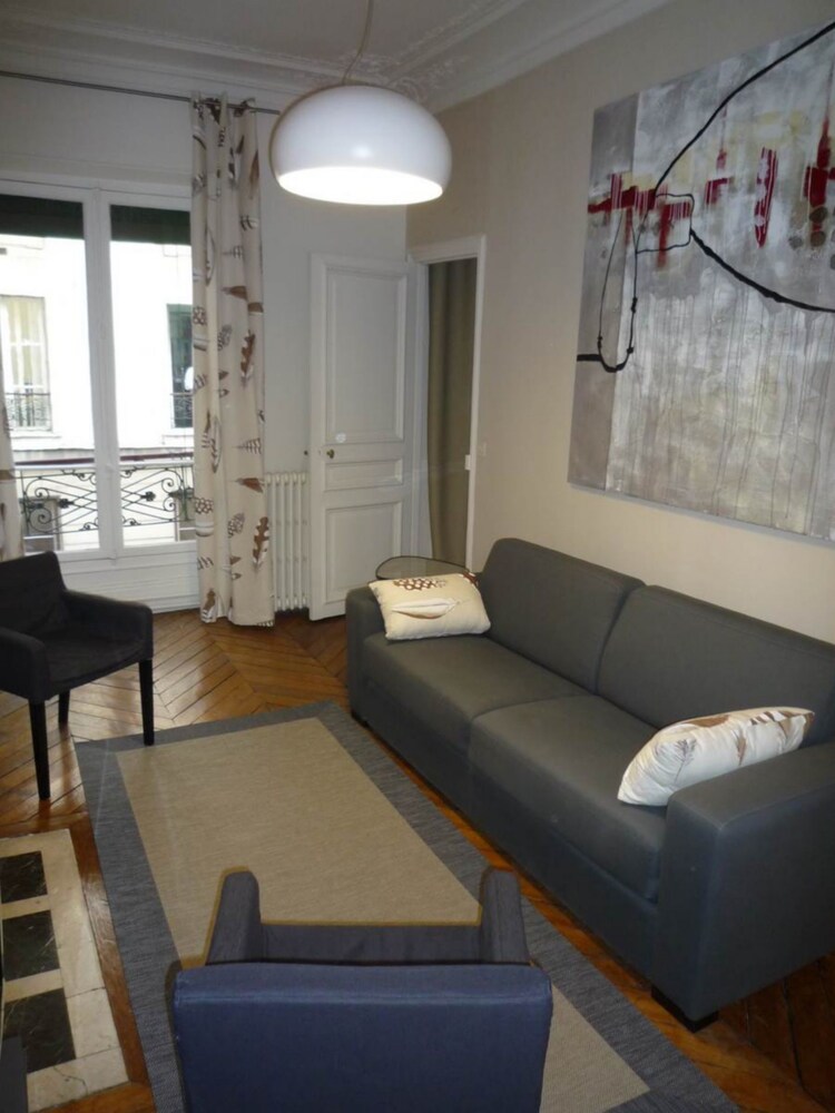 Standard Apartment, 2 Bedrooms - Living Room
