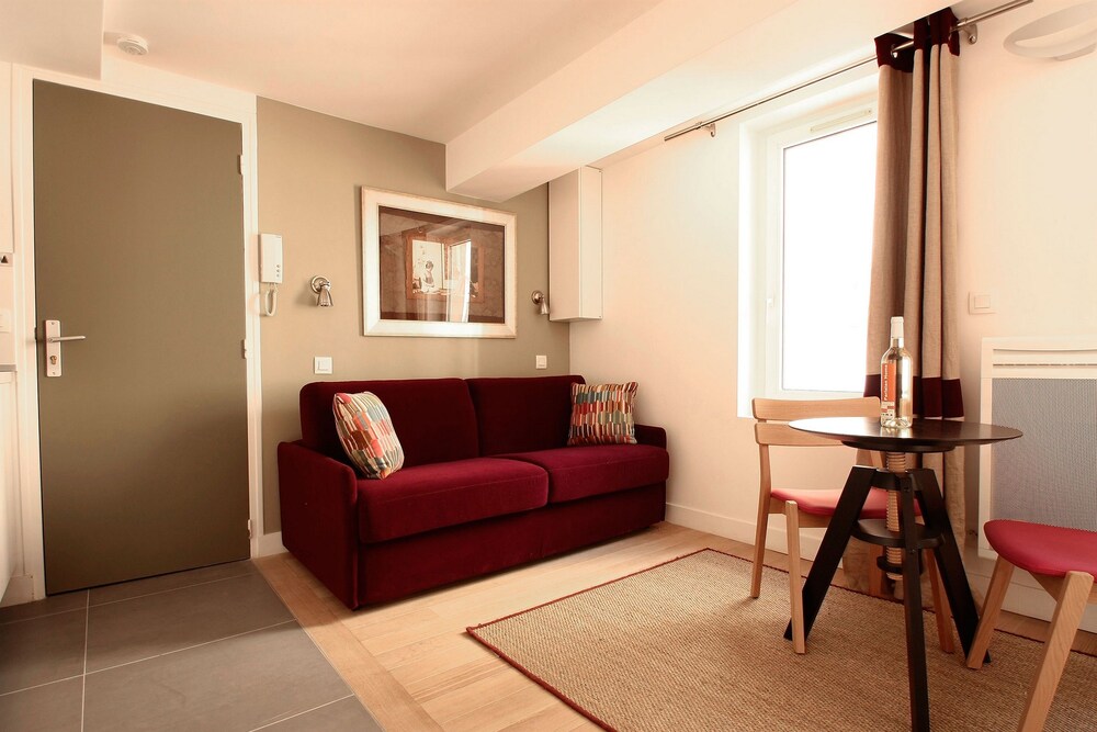 Studio - Living Room