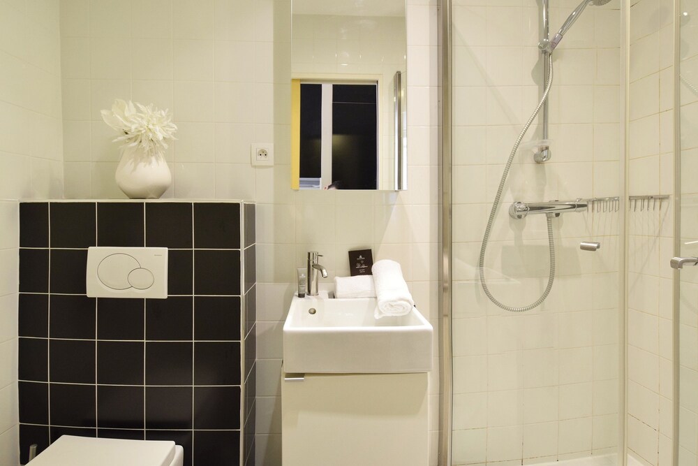 Standard Apartment, 1 Bedroom - Bathroom