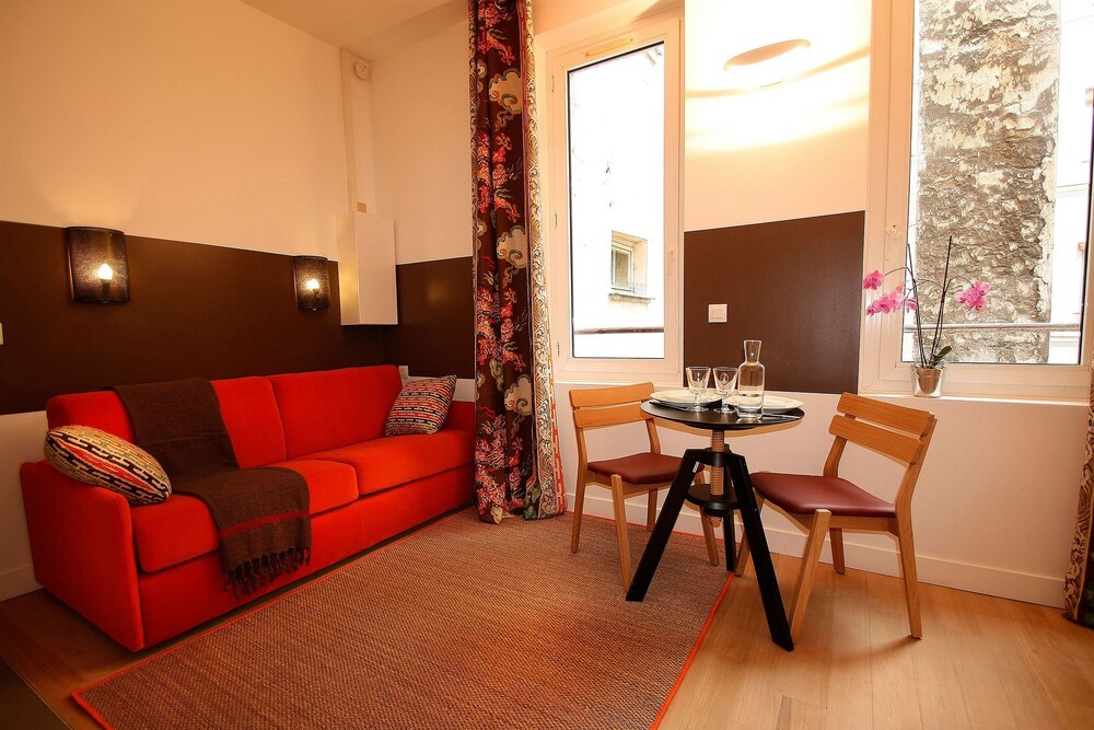 Studio - Living Room