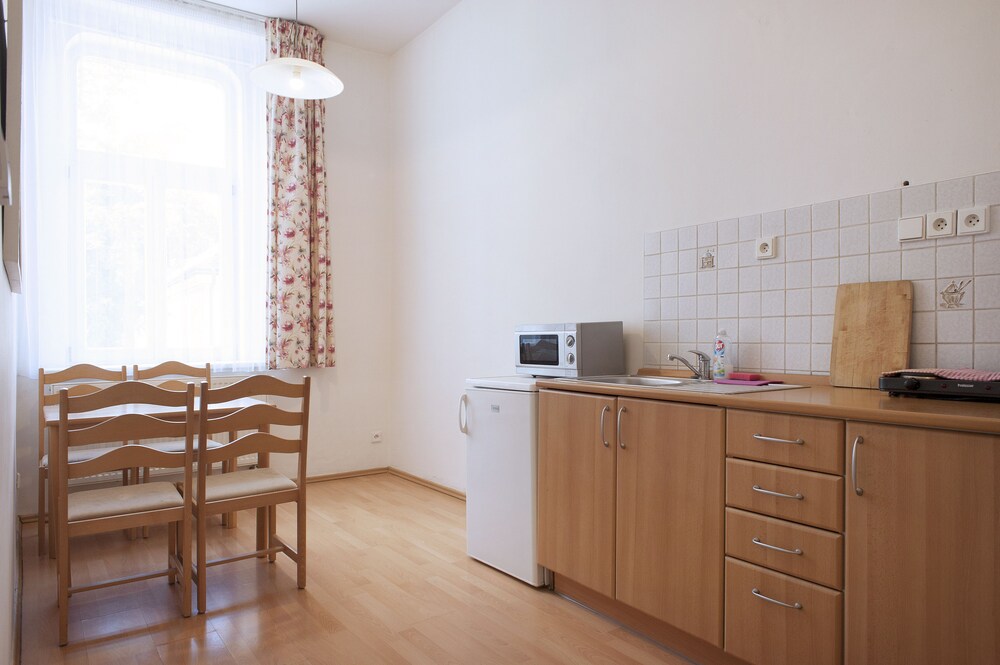 In-Room Kitchen