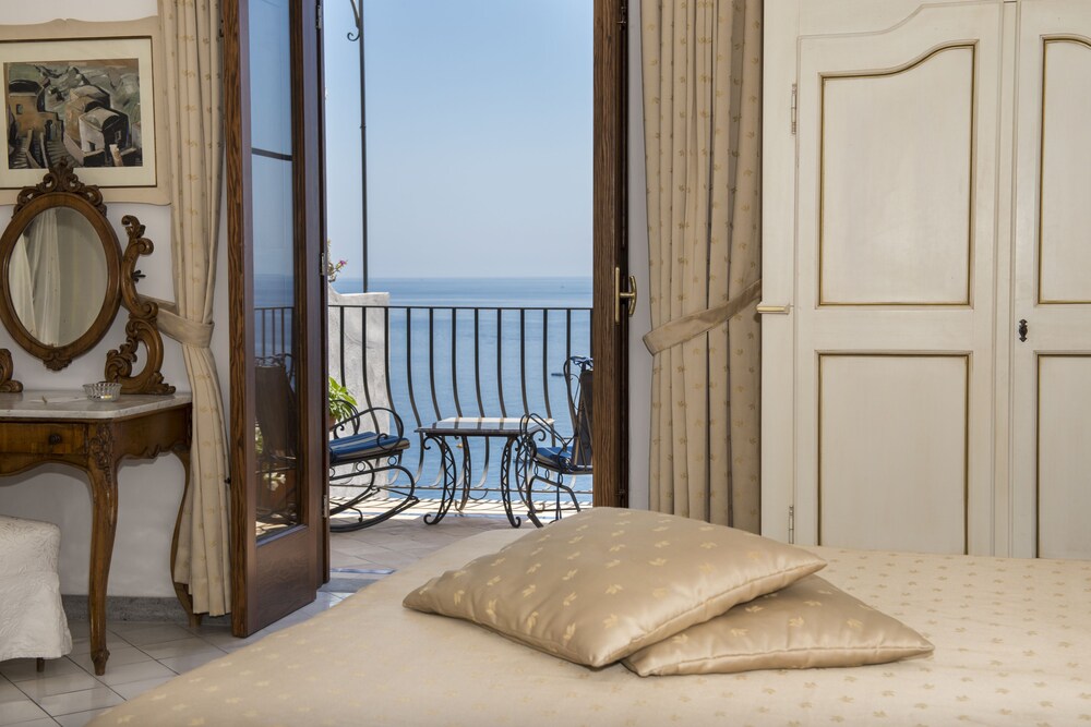 Guestroom View