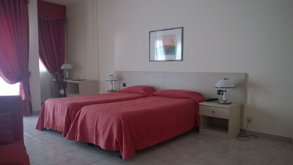 Guestroom