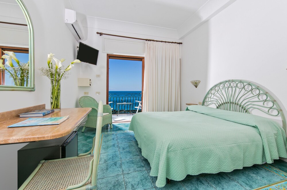Guestroom View