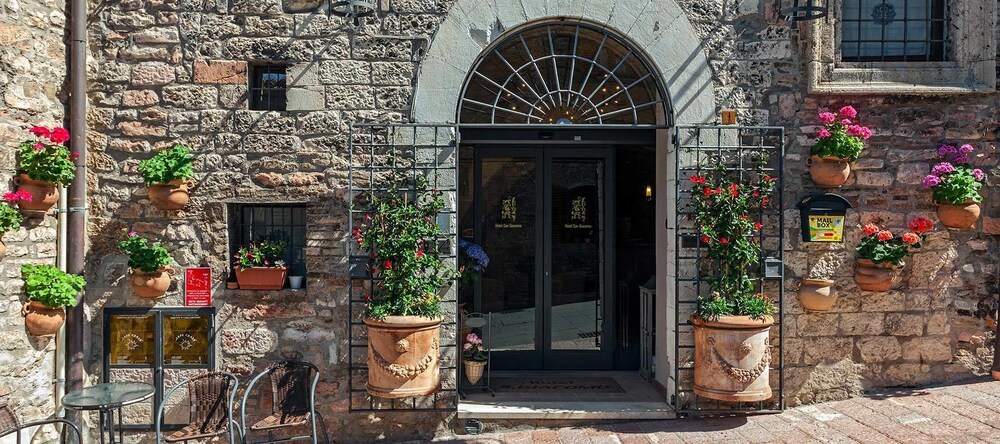 Facciata hotel