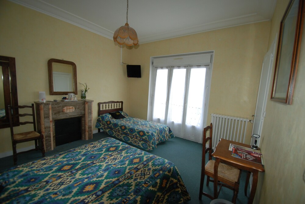 Guestroom