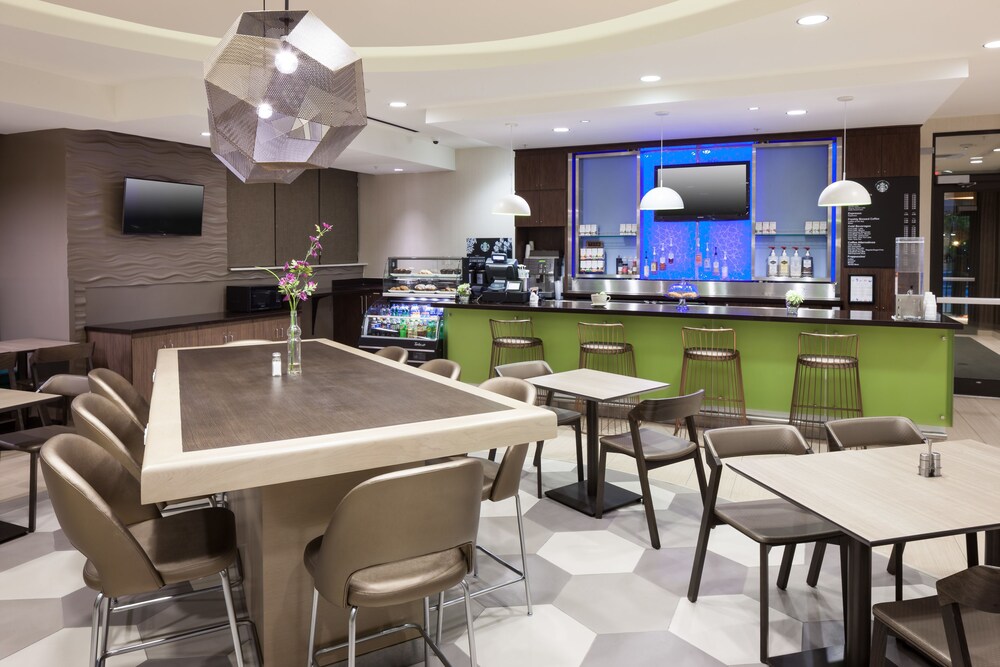 Family Dining