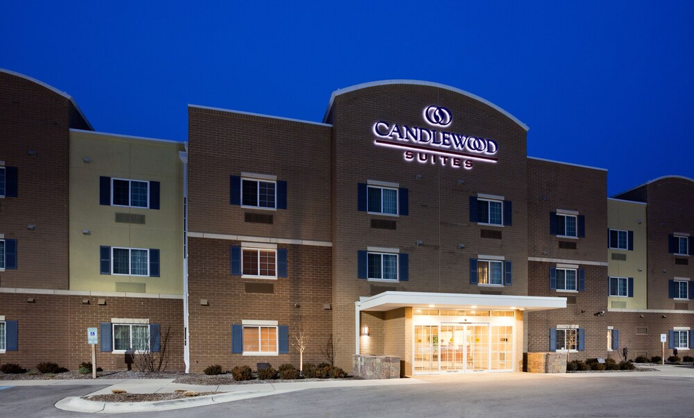 Hotel Front - Evening/Night