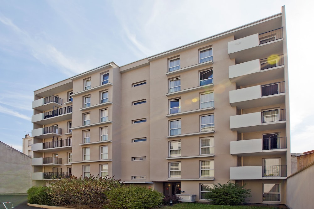 Hotel Front