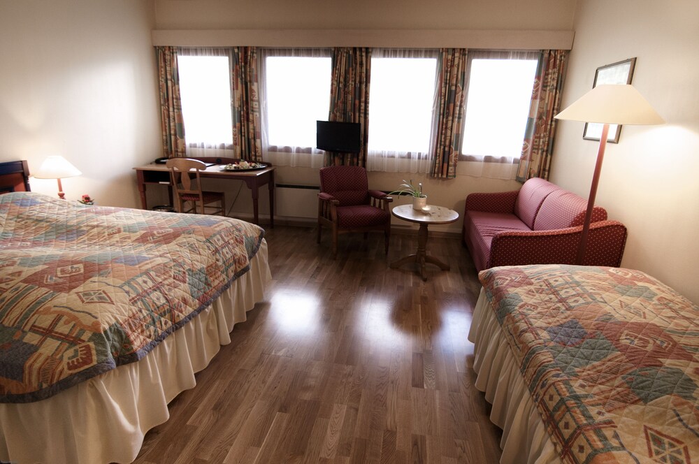 Guestroom