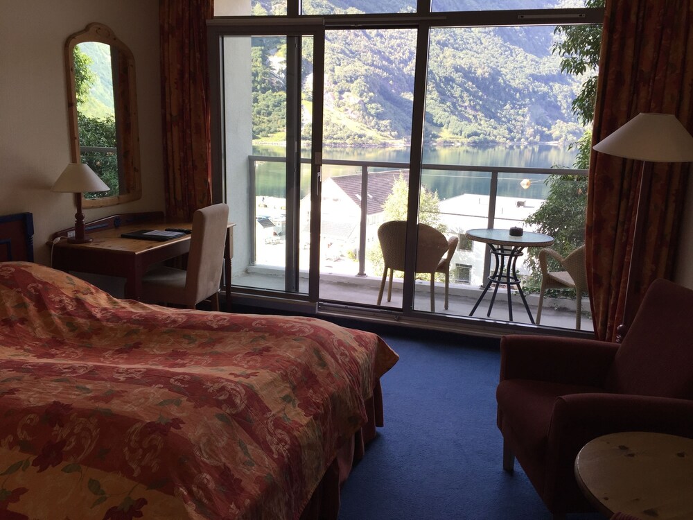 Guestroom