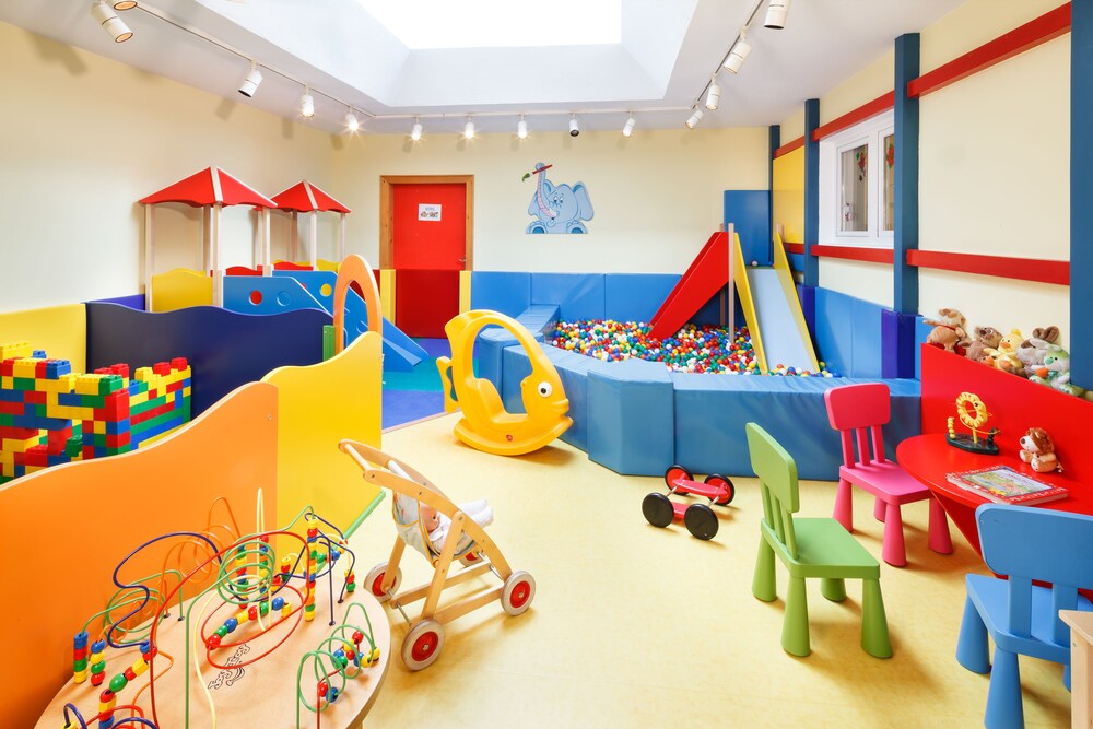 Childrens Play Area - Indoor