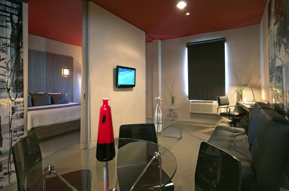 Guestroom