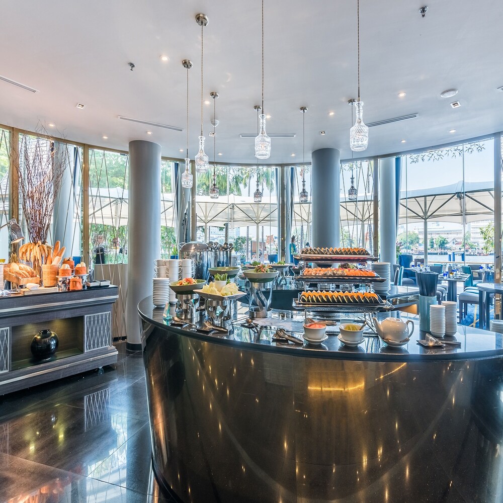 Salle de petit-déjeuner