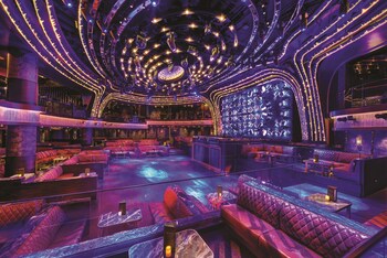 Hotel Bar