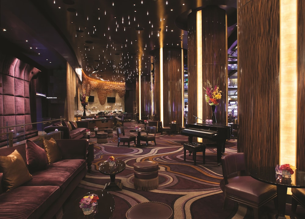 Hotel Lounge